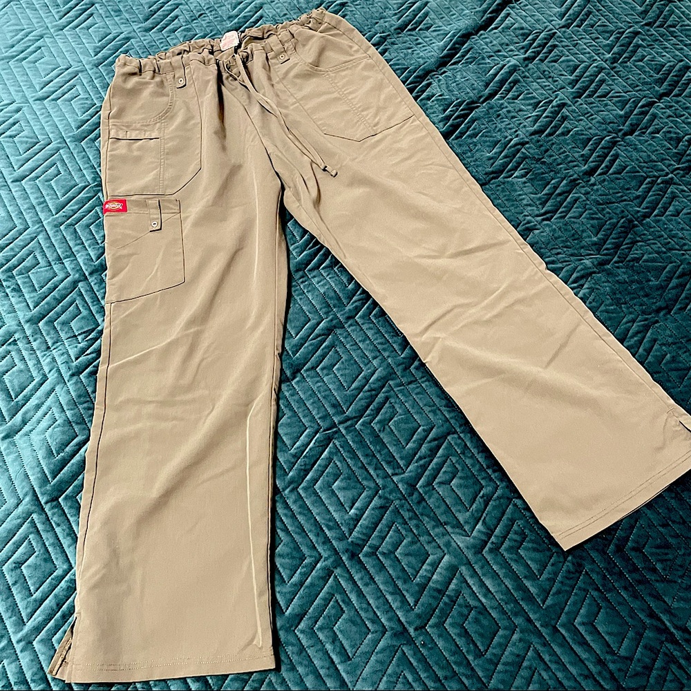 Dickies army green scrub pants